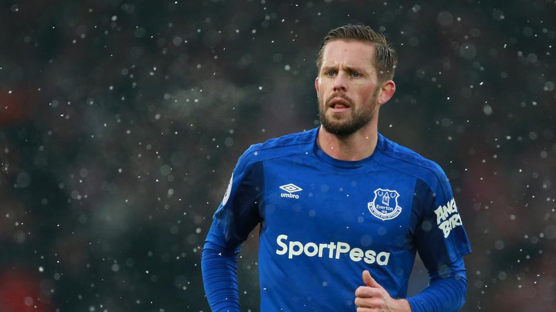 自由泳终段冲刺节奏明显加强,自由泳节奏配合口诀