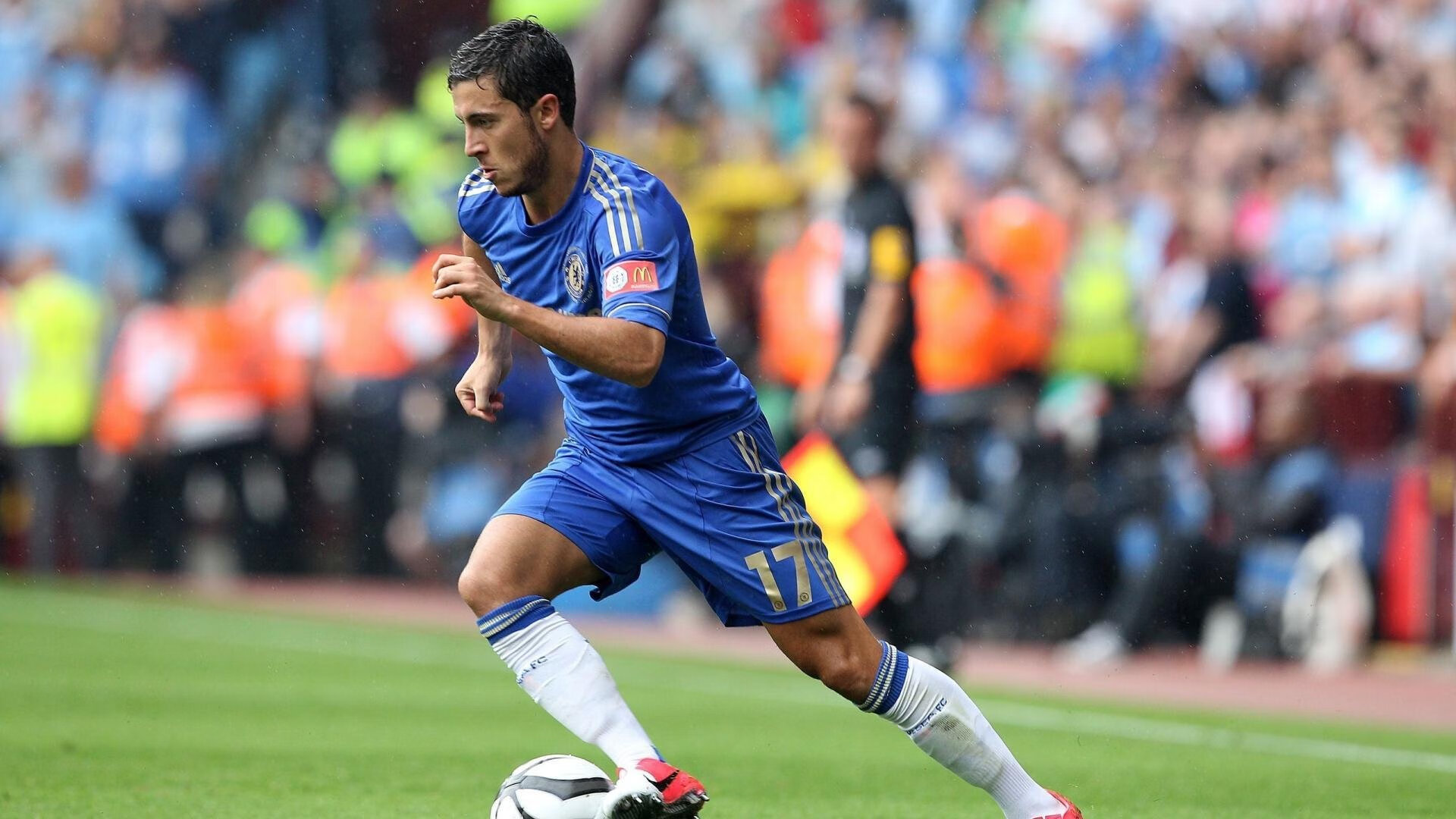 “霍斯特带领南非羚羊队突破重围,助力胜利”