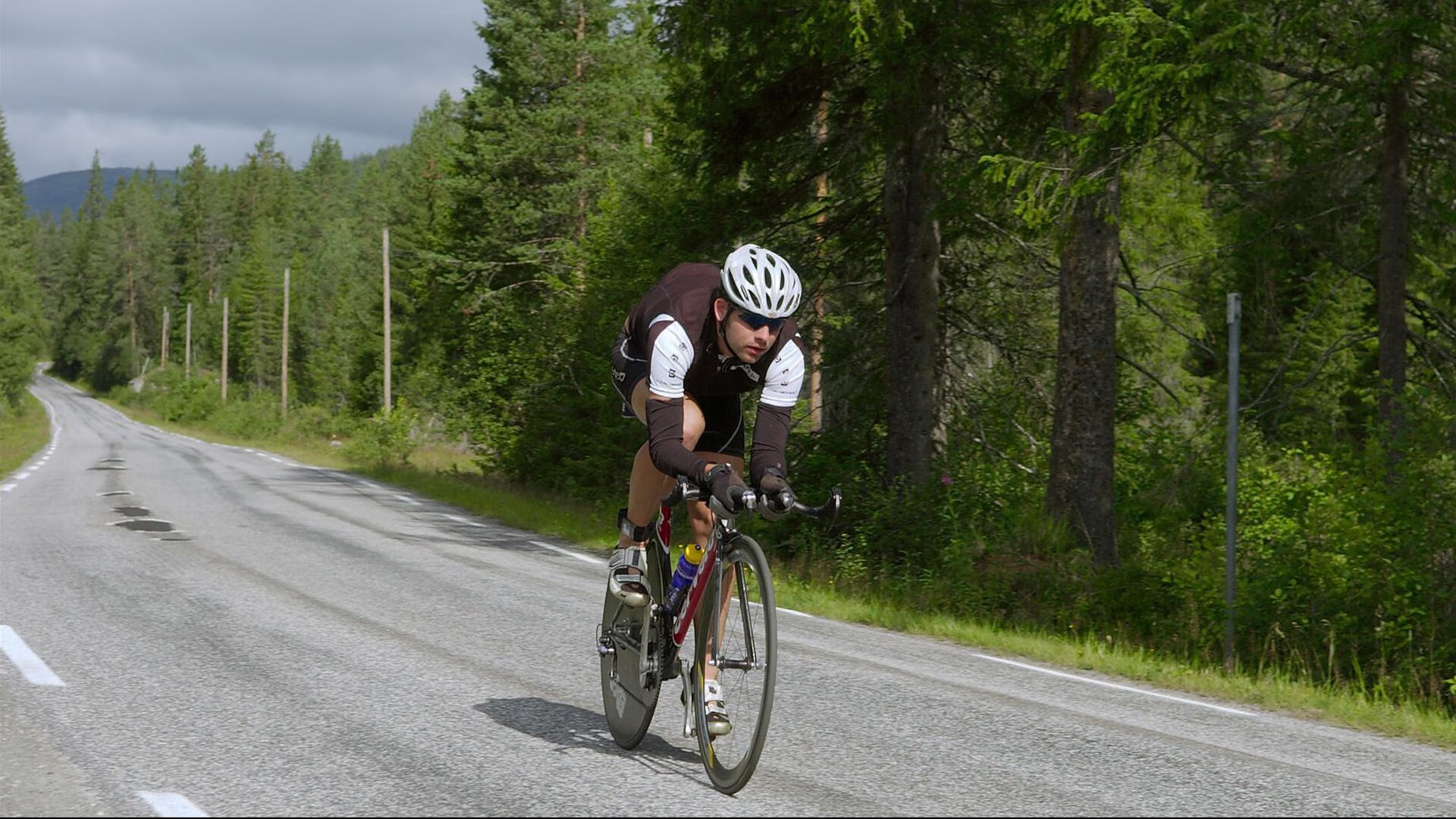 弗朗索瓦·霍尔茨豪伊泽:作为南非队的核心传球手,他的每次决策至关重要